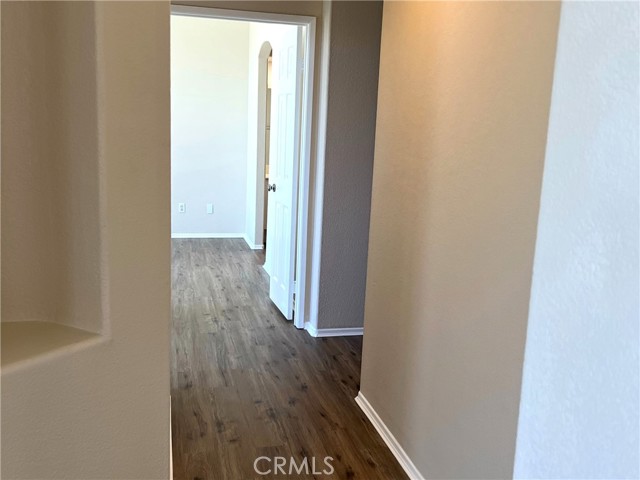 7997 E Viewrim, Anaheim Hills CA: https://media.crmls.org/medias/21133f0f-9e4f-4f66-a22e-4f22857a1052.jpg