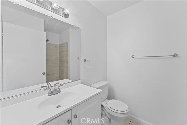 Detail Gallery Image 11 of 16 For 350 Tile Ave, Long Beach,  CA 90802 - – Beds | – Baths