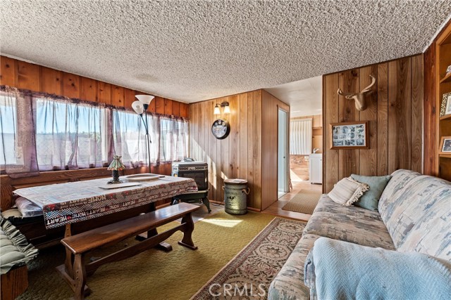 Detail Gallery Image 12 of 40 For 3350 Dawn, Rosamond,  CA 93560 - 2 Beds | 1/1 Baths