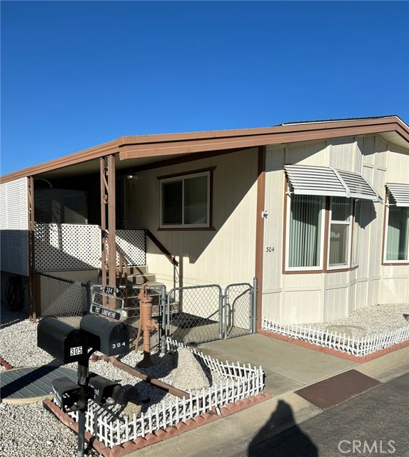 Detail Gallery Image 2 of 57 For 5001 W Florida Ave #304,  Hemet,  CA 92545 - 2 Beds | 2 Baths