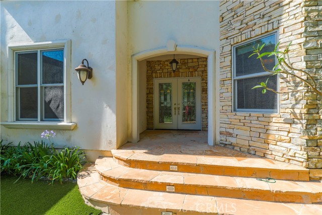 Detail Gallery Image 9 of 67 For 19517 Celtic St, Porter Ranch,  CA 91326 - 6 Beds | 6 Baths