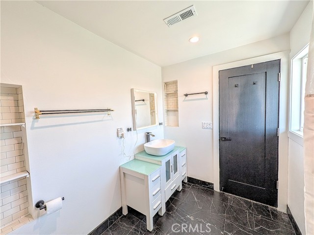 Detail Gallery Image 13 of 30 For 1108 Dorothea, La Habra Heights,  CA 90631 - 2 Beds | 2 Baths