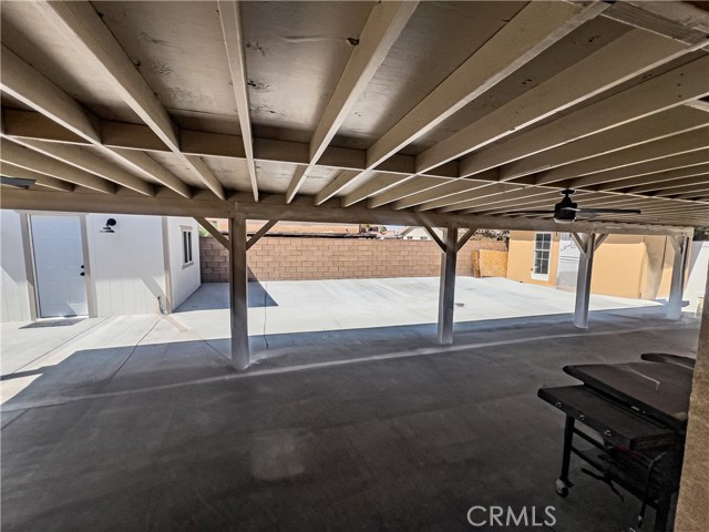 11576 Star Street, Adelanto CA: https://media.crmls.org/medias/2115e74b-27c5-4443-b783-9730c53f4a7c.jpg