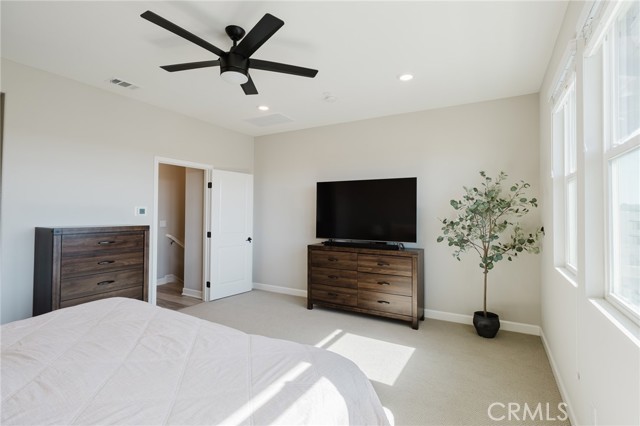 Detail Gallery Image 23 of 43 For 3523 Brody, Oceanside,  CA 92056 - 4 Beds | 3/1 Baths