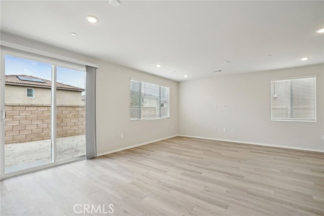 Detail Gallery Image 8 of 40 For 2099 Zest St, Redlands,  CA 92374 - 4 Beds | 3 Baths