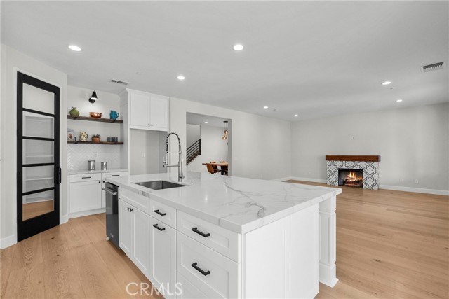 34174 Altavista Drive, Temecula CA: https://media.crmls.org/medias/2116d113-80d6-429f-859b-03863ad0884d.jpg