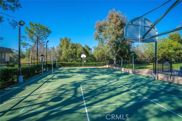 Detail Gallery Image 31 of 31 For 762 Smokewood Ln, San Dimas,  CA 91773 - 3 Beds | 2/1 Baths