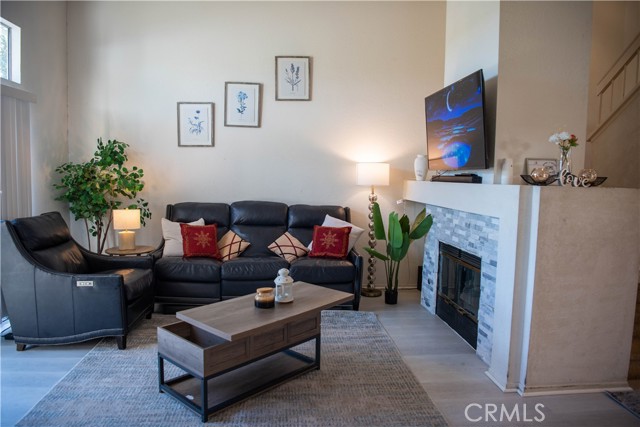 27872 Aberdeen, Mission Viejo CA: https://media.crmls.org/medias/2117d922-6bbb-408c-b44f-330195996c84.jpg