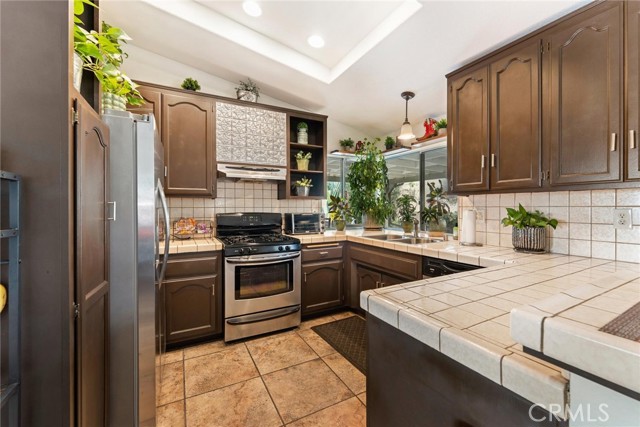 Detail Gallery Image 8 of 26 For 40466 Lockhart Ln, Hemet,  CA 92544 - 3 Beds | 2 Baths