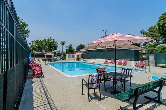 Green Valley Pool