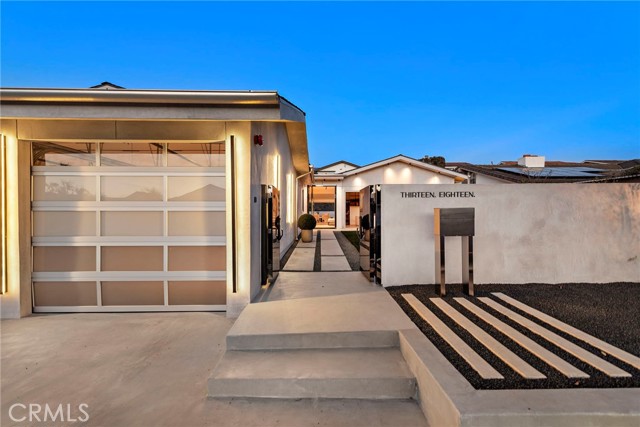 Detail Gallery Image 3 of 29 For 1318 Outrigger Dr, Corona Del Mar,  CA 92625 - 4 Beds | 4/1 Baths