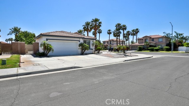 Detail Gallery Image 1 of 27 For 48180 Chandler Ct, Indio,  CA 92201 - 5 Beds | 2 Baths