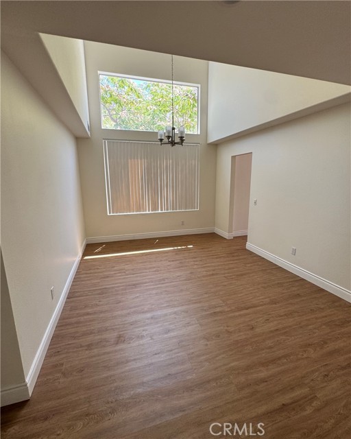 3036 Fairgreen Lane, Palmdale CA: https://media.crmls.org/medias/2119394c-da00-48b3-8c43-fd70cc7985a5.jpg