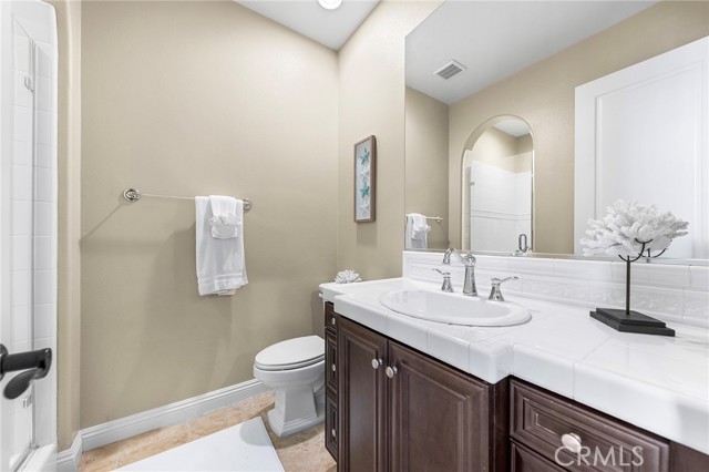 19599 Highland Terrace Drive, Walnut CA: https://media.crmls.org/medias/21197613-42d2-4774-9c2f-27bfbeea781d.jpg