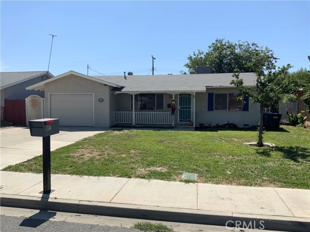 Detail Gallery Image 1 of 27 For 997 E Johnston Ave, Hemet,  CA 92543 - 3 Beds | 1 Baths