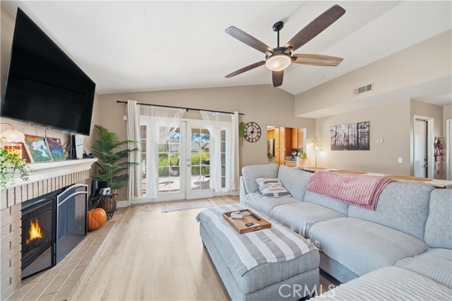 Detail Gallery Image 1 of 42 For 43027 Argo Ct, Temecula,  CA 92592 - 2 Beds | 1 Baths