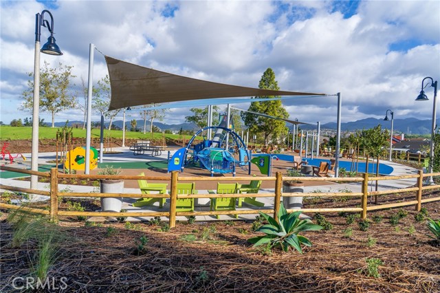 Detail Gallery Image 36 of 38 For 21865 Jinetes, Mission Viejo,  CA 92691 - 4 Beds | 3 Baths