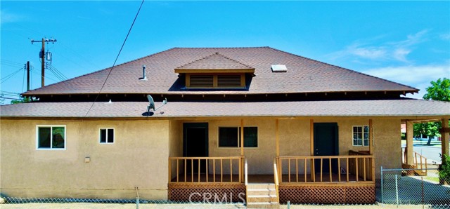 Detail Gallery Image 11 of 19 For 128 130 E 1st, Buttonwillow,  CA 93206 - 5 Beds | 3 Baths