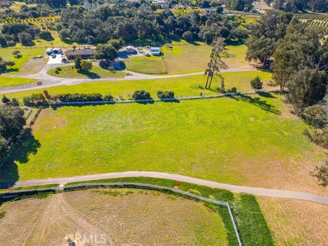 425 W El Campo Road, Arroyo Grande CA: https://media.crmls.org/medias/211baaa5-d9db-4a53-9b6b-c66b30f9cb0d.jpg