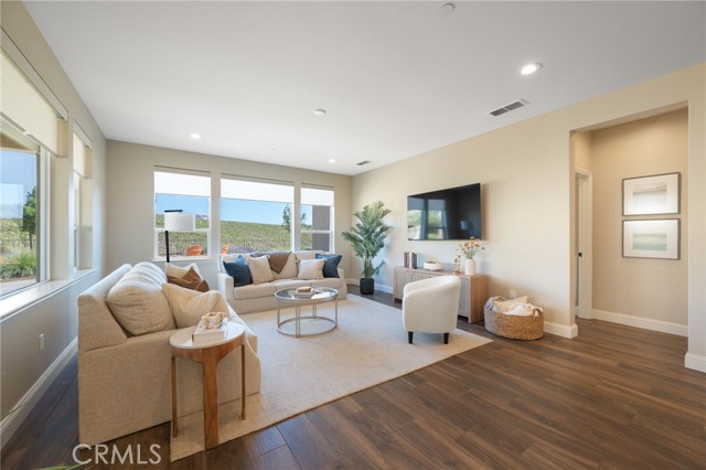 Detail Gallery Image 8 of 71 For 867 Trail View Pl, Nipomo,  CA 93444 - 2 Beds | 2 Baths