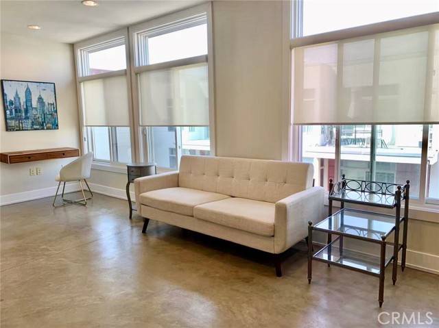 133 S Los Robles Ave Avenue, Pasadena CA: https://media.crmls.org/medias/211c2491-8076-4c50-94ff-d160cb244ce1.jpg