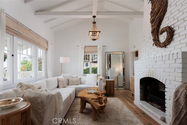 Detail Gallery Image 10 of 38 For 31632 2nd Ave, Laguna Beach,  CA 92651 - 2 Beds | 1 Baths