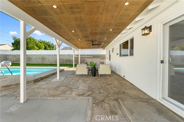 Detail Gallery Image 17 of 24 For 17545 Lorne St, Northridge,  CA 91325 - 3 Beds | 2 Baths