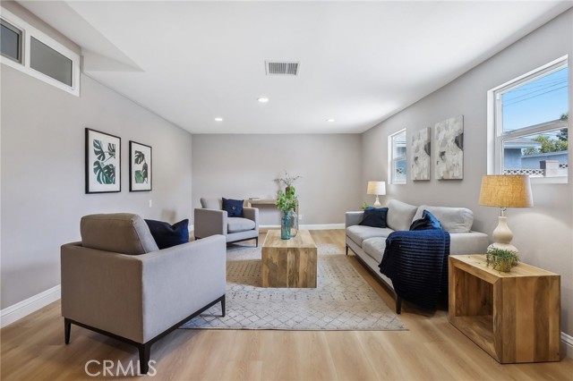 20836 Cortner Avenue, Lakewood CA: https://media.crmls.org/medias/211dc5b6-3826-41f2-b470-26ab5f934802.jpg