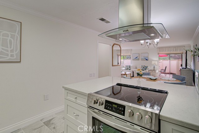 Detail Gallery Image 12 of 55 For 3130 via Serena #B,  Laguna Woods,  CA 92637 - 2 Beds | 2 Baths