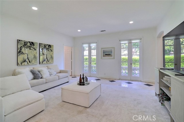 Detail Gallery Image 10 of 37 For 8424 Sunnyslope Dr, San Gabriel,  CA 91775 - 6 Beds | 5 Baths