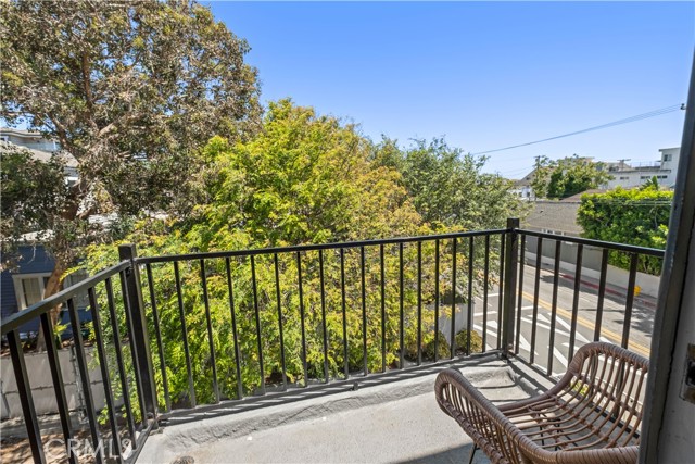 Front Image Thumbnail for CRSB25266896