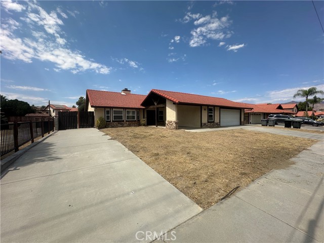 Detail Gallery Image 3 of 58 For 541 N Hemet St, Hemet,  CA 92544 - 3 Beds | 2 Baths