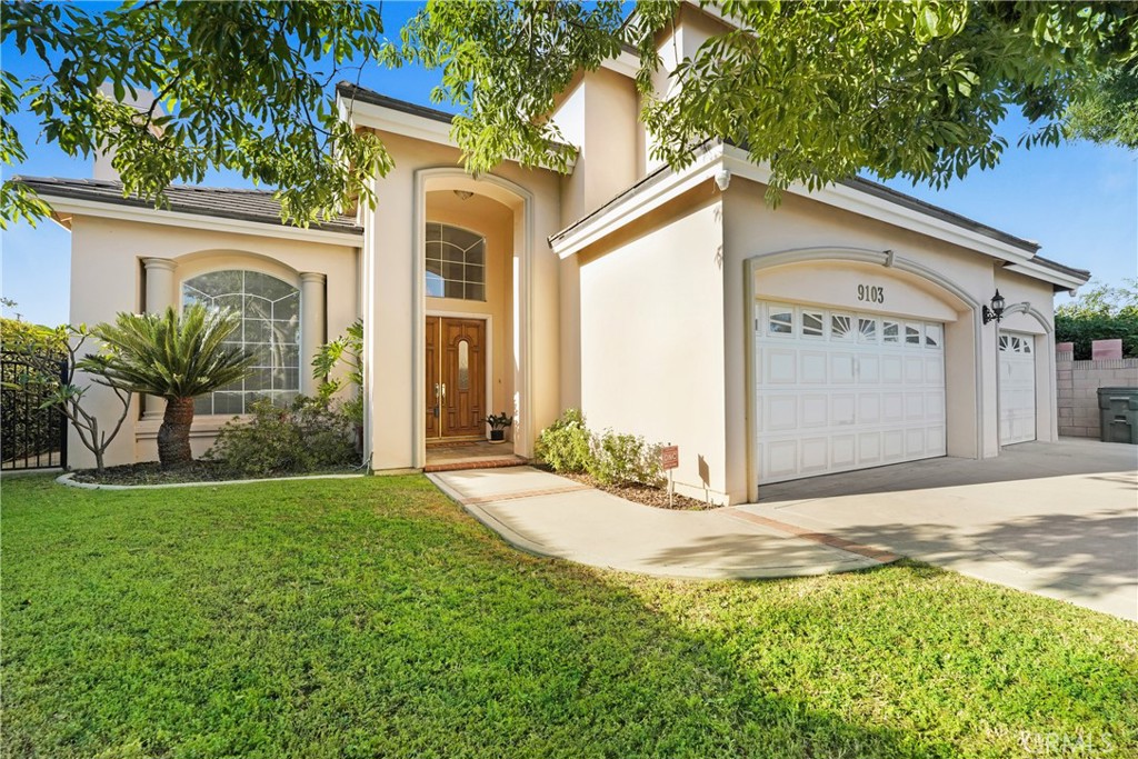 9103 Rancho Real Road