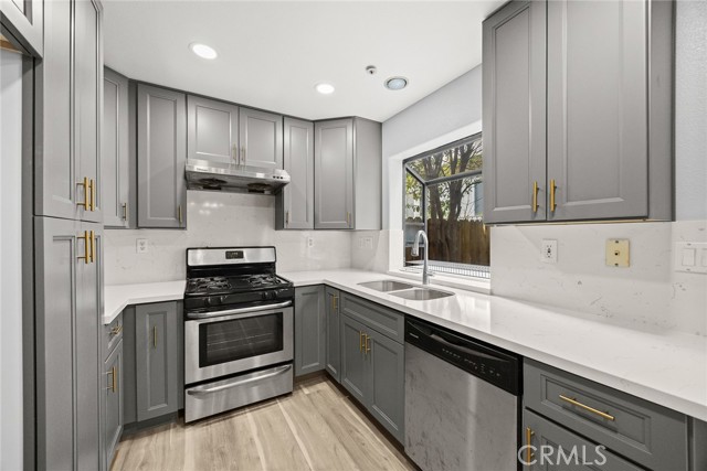Detail Gallery Image 10 of 29 For 319 California St #F,  Arcadia,  CA 91006 - 3 Beds | 2/1 Baths