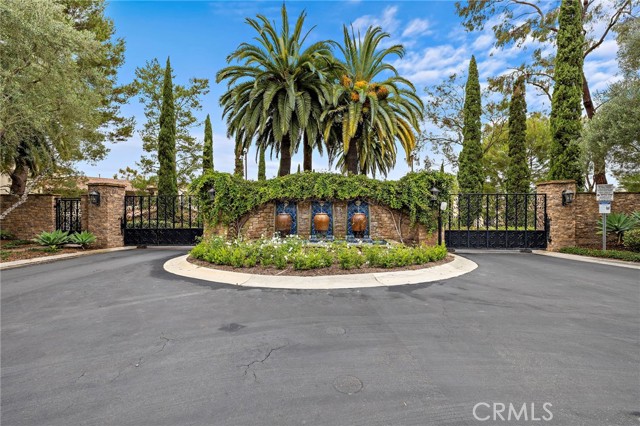 25 Saraceno, Newport Coast CA: https://media.crmls.org/medias/2121067c-49b0-45b4-8cc0-8002e3d9c136.jpg