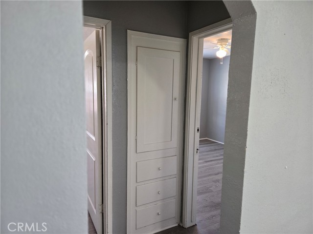 16513 S Pannes Avenue, Compton CA: https://media.crmls.org/medias/21225297-5eba-4652-b28e-66d1ad3c6d46.jpg