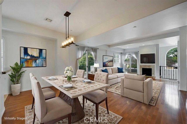 Detail Gallery Image 7 of 44 For 5027 Colfax #1,  North Hollywood,  CA 91601 - 3 Beds | 2/1 Baths