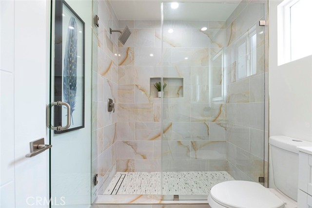 Detail Gallery Image 26 of 47 For 11605 Sunshine, Studio City,  CA 91604 - 2 Beds | 2 Baths