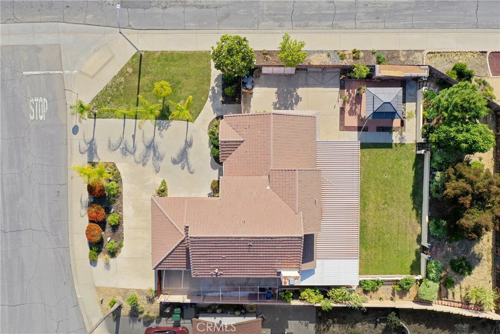 MLS #OC25106498 img 41