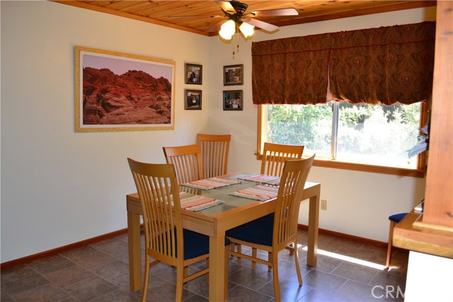 Detail Gallery Image 9 of 34 For 15433 Acacia Way, –,  CA 93225 - 2 Beds | 2 Baths