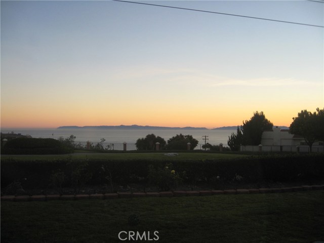 5818 Sunmist Drive, Rancho Palos Verdes, California 90275, 5 Bedrooms Bedrooms, ,3 BathroomsBathrooms,Residential,Sold,Sunmist,PV17230947