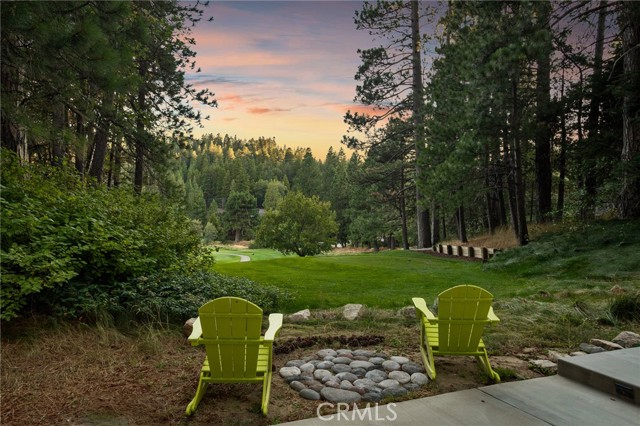 157 Brentwood Drive, Lake Arrowhead CA: https://media.crmls.org/medias/2124ca1a-debe-4aed-9183-12010db2d9ca.jpg