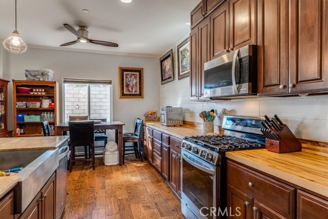 Detail Gallery Image 15 of 42 For 1426 W Heritage Way, Santa Maria,  CA 93458 - 4 Beds | 3 Baths