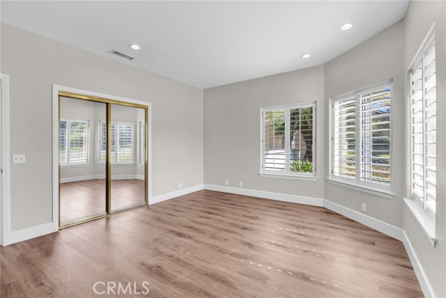 Detail Gallery Image 4 of 21 For 1507 Weston Way, Riverside,  CA 92506 - 4 Beds | 3 Baths