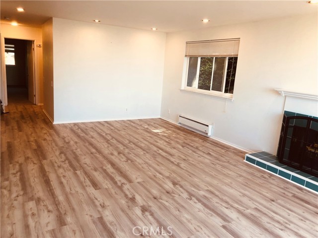 Detail Gallery Image 17 of 29 For 5015 Palmetto Ave #1,  Pacifica,  CA 94044 - 2 Beds | 2 Baths