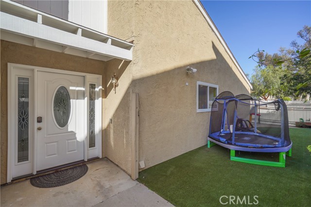 Detail Gallery Image 4 of 37 For 2418 Stow St, Simi Valley,  CA 93063 - 3 Beds | 2 Baths