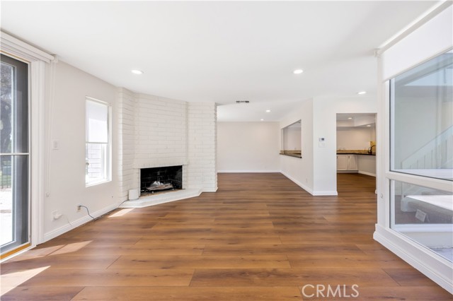 Detail Gallery Image 7 of 49 For 23 Foxglove Way, Irvine,  CA 92612 - 4 Beds | 2/1 Baths