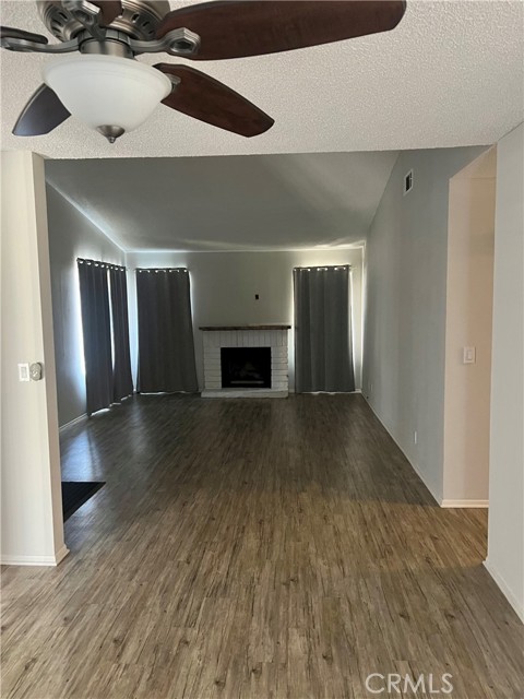 Living room/ angel 5