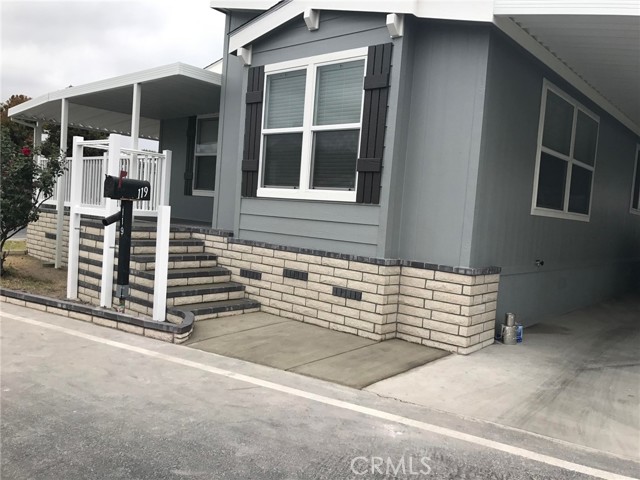 3667 Valley Blvd, Pomona CA: https://media.crmls.org/medias/21290427-4af7-4efb-8402-4a9118496b03.jpg