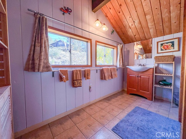 Detail Gallery Image 33 of 51 For 2405 Ironwood Dr, –,  CA 93222 - 3 Beds | 2 Baths